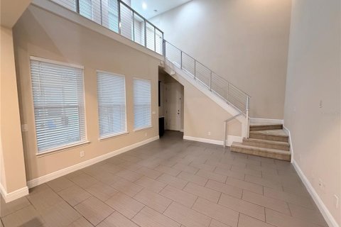 Duplex in Orlando, Florida 3 bedrooms, 179.86 sq.m. № 2319011 - photo 15
