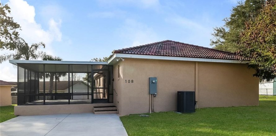 Villa ou maison à DeLand, Floride 3 chambres, 150.97 m2 № 1835464