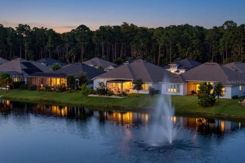 Villa ou maison à vendre à Ormond Beach, Floride: 4 chambres, 261.71 m2 № 2437344 - photo 2