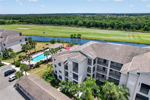 Copropriété à vendre à Bradenton, Floride: 3 chambres, 119.47 m2 № 2117843 - photo 2