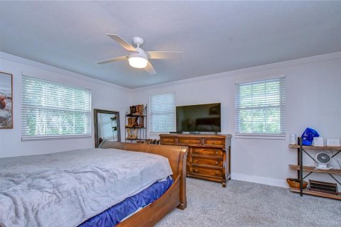 House in Brandon, Florida 3 bedrooms, 192.12 sq.m. № 2310244 - photo 20