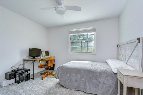 House in Brandon, Florida 3 bedrooms, 192.12 sq.m. № 2310244 - photo 26