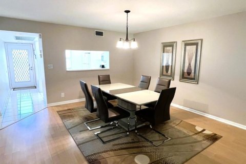 Condo in Coconut Creek, Florida, 2 bedrooms № 2250104 - photo 28