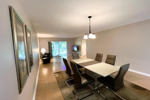 Condo in Coconut Creek, Florida, 2 bedrooms № 2250104 - photo 18