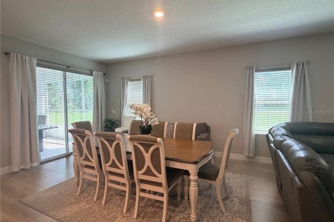 House in Ocala, Florida 4 bedrooms, 185.15 sq.m. № 2400131 - photo 5