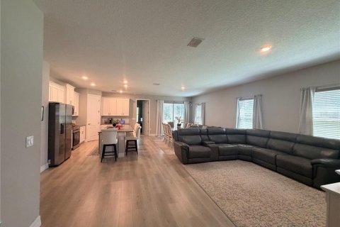 House in Ocala, Florida 4 bedrooms, 185.15 sq.m. № 2400131 - photo 2
