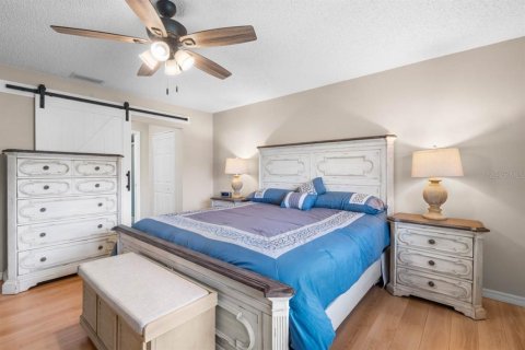 Condo in Sun City Center, Florida, 2 bedrooms  № 2267164 - photo 22