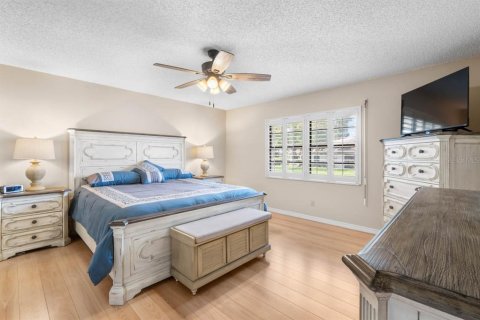 Condo in Sun City Center, Florida, 2 bedrooms  № 2267164 - photo 20
