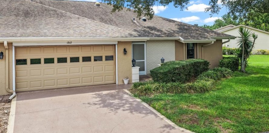 Condo in Sun City Center, Florida, 2 bedrooms  № 2267164