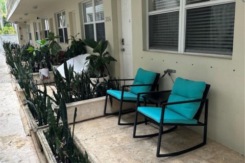 Снять в аренду кондоминиум в Майами-Бич, Флорида 47.84м2, № 2025307 - фото 9