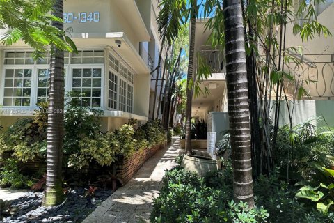 Снять в аренду кондоминиум в Майами-Бич, Флорида 47.84м2, № 2025307 - фото 13