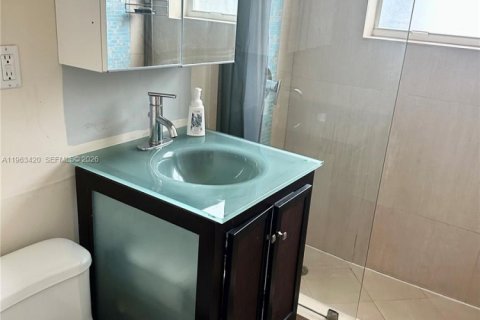 Снять в аренду кондоминиум в Майами-Бич, Флорида 47.84м2, № 2025307 - фото 8