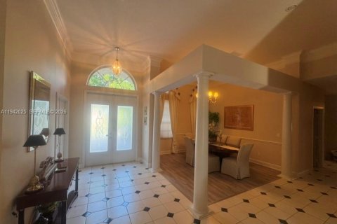 Villa ou maison à vendre à Orlando, Floride: 5 chambres, 341.88 m2 № 1999036 - photo 11