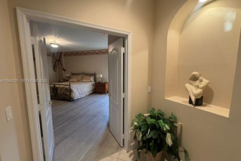 Villa ou maison à vendre à Orlando, Floride: 5 chambres, 341.88 m2 № 1999036 - photo 20