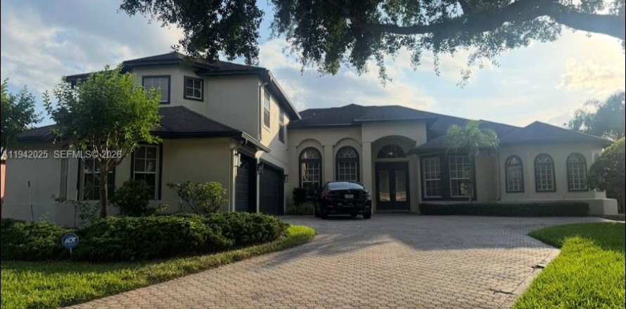 Villa ou maison à Orlando, Floride 5 chambres, 341.88 m2 № 1999036