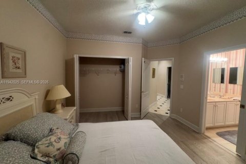 Villa ou maison à vendre à Orlando, Floride: 5 chambres, 341.88 m2 № 1999036 - photo 28