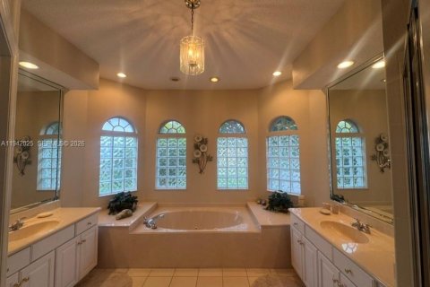 Villa ou maison à vendre à Orlando, Floride: 5 chambres, 341.88 m2 № 1999036 - photo 23