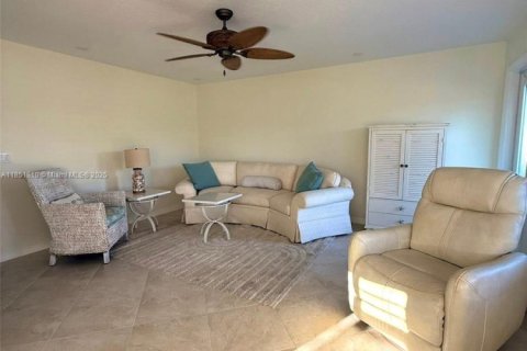 Condominio en Stuart, Florida, 2 dormitorios  № 2054928
