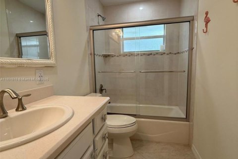 Condominio en venta en Stuart, Florida, 2 dormitorios, 92.16 m2 № 2054928 - foto 20