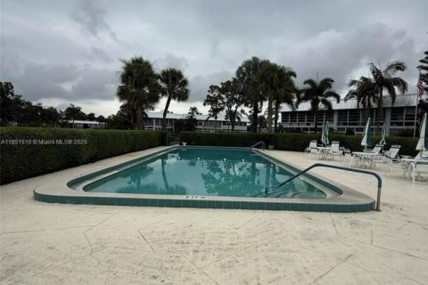 Condominio en venta en Stuart, Florida, 2 dormitorios, 92.16 m2 № 2054928 - foto 13