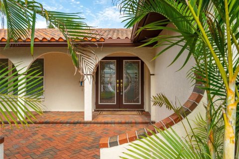 Villa ou maison à Saint Petersburg, Floride 4 chambres, 204.38 m2 № 2091455