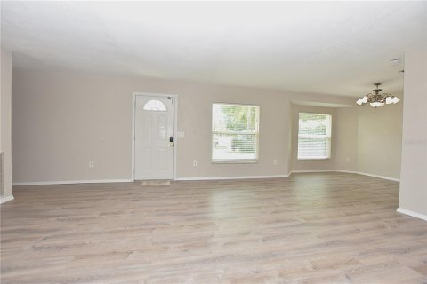 Casa en alquiler en Lakeland, Florida, 3 dormitorios, 158.68 m2 № 1875864 - foto 13