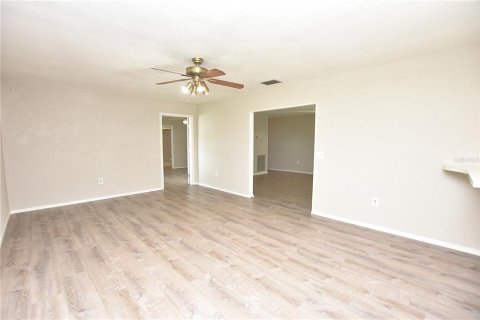 Casa en alquiler en Lakeland, Florida, 3 dormitorios, 158.68 m2 № 1875864 - foto 11