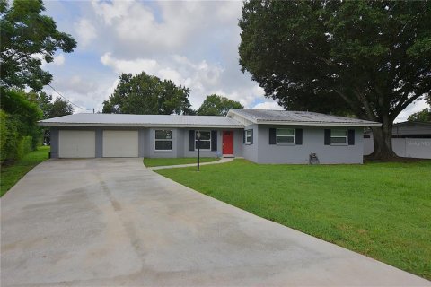 Casa en alquiler en Lakeland, Florida, 3 dormitorios, 158.68 m2 № 1875864 - foto 1