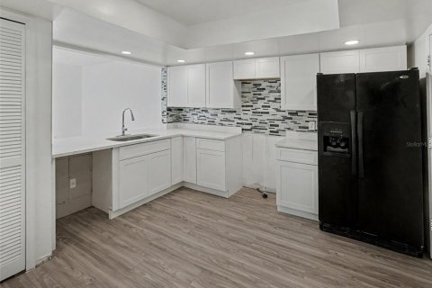 Купить виллу или дом в Апопка, Флорида 5 комнат, 188.78м2, № 2150957 - фото 19