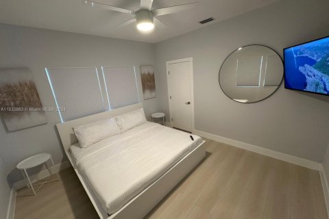 Commercial property in Miami, Florida 174.66 sq.m. № 1985065 - photo 14