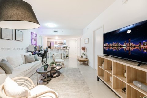 Copropriété à louer à Miami, Floride: 2 chambres, 109.53 m2 № 2439375 - photo 4