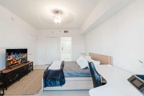 Copropriété à louer à Miami, Floride: 2 chambres, 109.53 m2 № 2439375 - photo 18