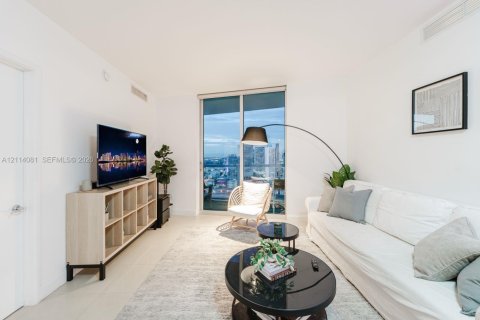 Copropriété à louer à Miami, Floride: 2 chambres, 109.53 m2 № 2439375 - photo 5