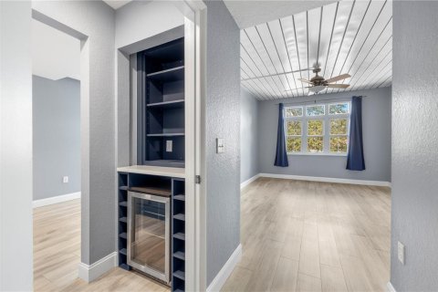 Condo in Tampa, Florida, 2 bedrooms  № 2334245 - photo 13