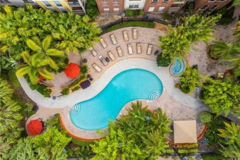 Condo in Tampa, Florida, 2 bedrooms  № 2334245 - photo 23