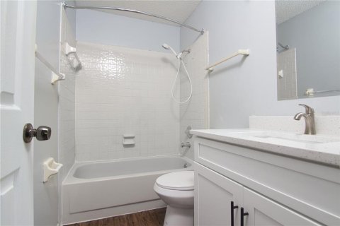 Adosado en alquiler en Orlando, Florida, 2 dormitorios, 113.99 m2 № 1901794 - foto 17