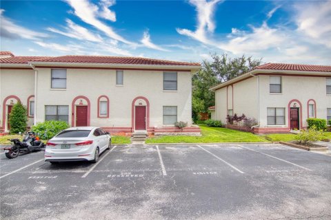 Adosado en alquiler en Orlando, Florida, 2 dormitorios, 113.99 m2 № 1901794 - foto 2