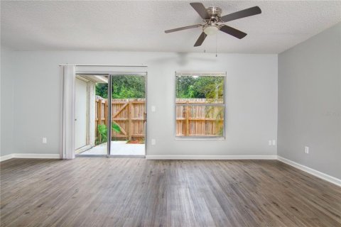 Adosado en alquiler en Orlando, Florida, 2 dormitorios, 113.99 m2 № 1901794 - foto 9
