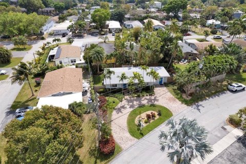 House in Fort Lauderdale, Florida 3 bedrooms, 116.59 sq.m. № 1762582 - photo 22