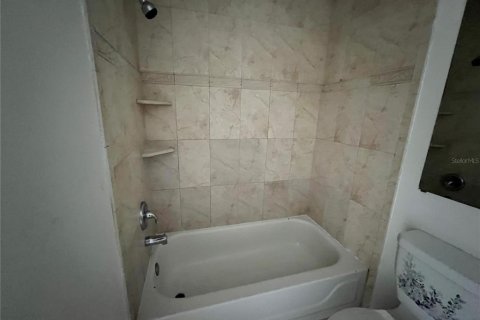 Купить кондоминиум в Орландо, Флорида 4 комнаты, 92.53м2, № 1912659 - фото 9