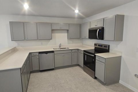Casa en venta en Poinciana, Florida, 4 dormitorios, 195.47 m2 № 2377452 - foto 5