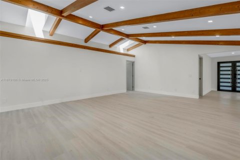 Villa ou maison à vendre à Port Charlotte, Floride: 4 chambres, 235.97 m2 № 1921297 - photo 18