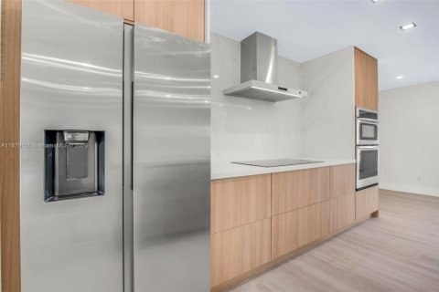 Villa ou maison à vendre à Port Charlotte, Floride: 4 chambres, 235.97 m2 № 1921297 - photo 16