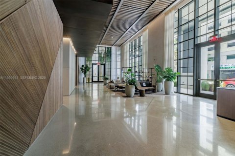 Condo in Miami, Florida, 1 bedroom № 2178540 - photo 26