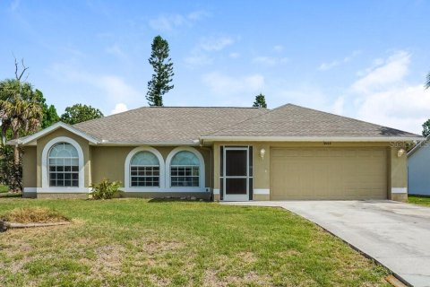 Villa ou maison à North Port, Floride 3 chambres, 108.79 m2 № 2100304