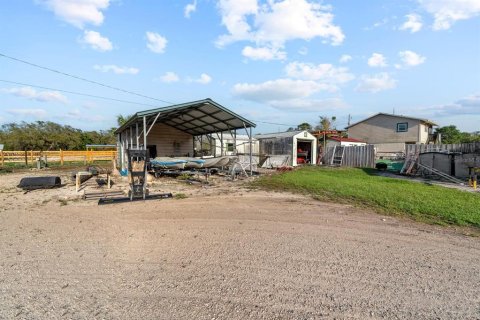Commercial property in Tampa, Florida 141.21 sq.m. № 2318598 - photo 30