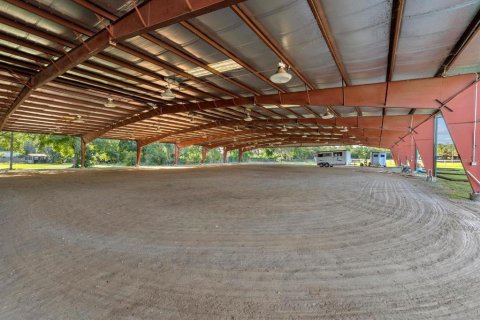 Commercial property in Tampa, Florida 141.21 sq.m. № 2318598 - photo 26
