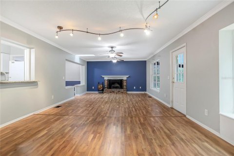 Villa ou maison à vendre à Leesburg, Floride: 4 chambres, 242.29 m2 № 1831990 - photo 8