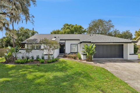 House in Casselberry, Florida 3 bedrooms, 130.99 sq.m. № 2425570