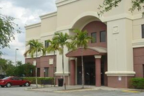 Commercial property in Wellington, Florida № 2249353